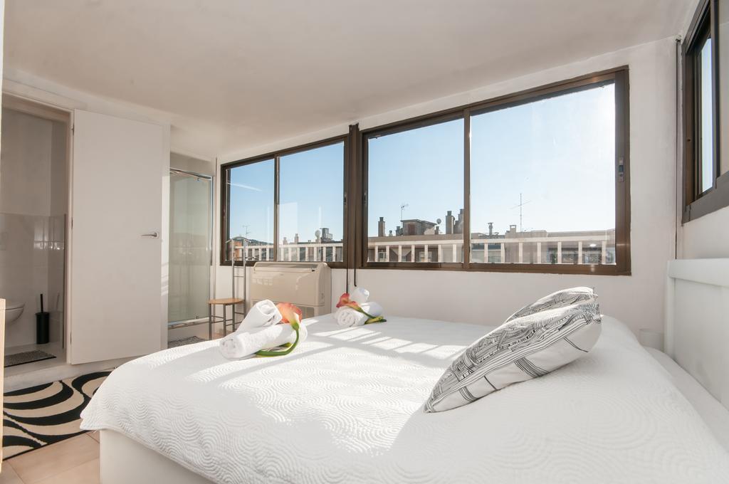 The Sky Dome Apartment Barcelona Cameră foto